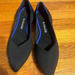 Rothy’s black Point flat size 7.5